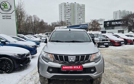 Mitsubishi L200 IV рестайлинг, 2018 год, 1 540 000 рублей, 2 фотография