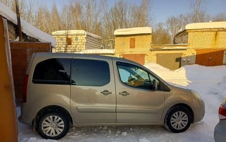 Citroen Berlingo II рестайлинг, 2011 год, 600 000 рублей, 3 фотография
