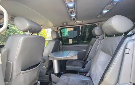 Volkswagen Multivan T5, 2008 год, 1 750 000 рублей, 9 фотография