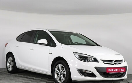 Opel Astra J, 2013 год, 770 000 рублей, 2 фотография
