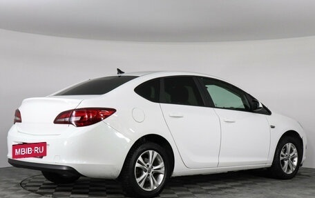 Opel Astra J, 2013 год, 770 000 рублей, 3 фотография