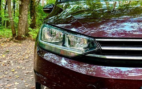 Volkswagen Touran III, 2019 год, 1 850 000 рублей, 1 фотография