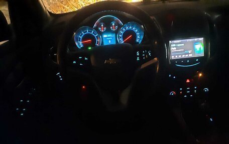 Chevrolet Cruze II, 2013 год, 700 000 рублей, 29 фотография