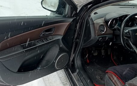 Chevrolet Cruze II, 2013 год, 700 000 рублей, 34 фотография