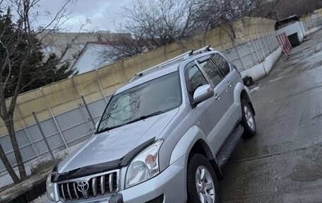 Toyota Land Cruiser Prado 120 рестайлинг, 2004 год, 1 600 000 рублей, 3 фотография