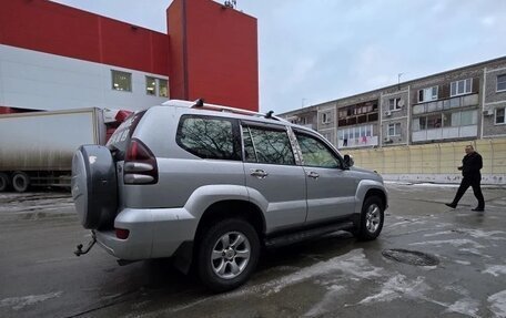 Toyota Land Cruiser Prado 120 рестайлинг, 2004 год, 1 600 000 рублей, 27 фотография