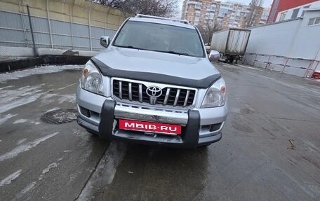 Toyota Land Cruiser Prado 120 рестайлинг, 2004 год, 1 600 000 рублей, 15 фотография