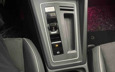 Volkswagen Golf VIII, 2023 год, 2 380 000 рублей, 14 фотография