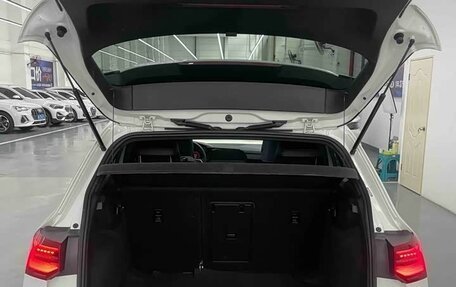 Volkswagen Golf VIII, 2023 год, 2 380 000 рублей, 22 фотография