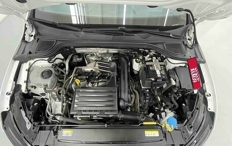 Volkswagen Golf VIII, 2023 год, 2 380 000 рублей, 23 фотография