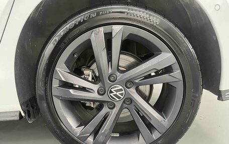 Volkswagen Golf VIII, 2023 год, 2 380 000 рублей, 24 фотография