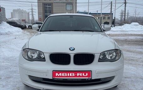BMW 1 серия, 2011 год, 850 000 рублей, 8 фотография