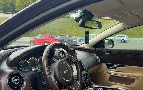 Jaguar XJ IV (X351), 2011 год, 1 700 000 рублей, 9 фотография