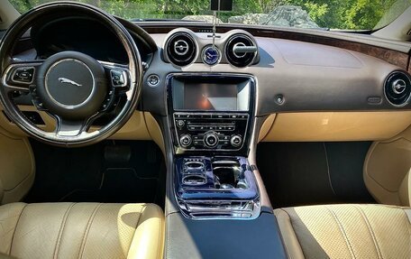 Jaguar XJ IV (X351), 2011 год, 1 700 000 рублей, 12 фотография