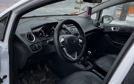 Ford Fiesta, 2016 год, 490 000 рублей, 5 фотография