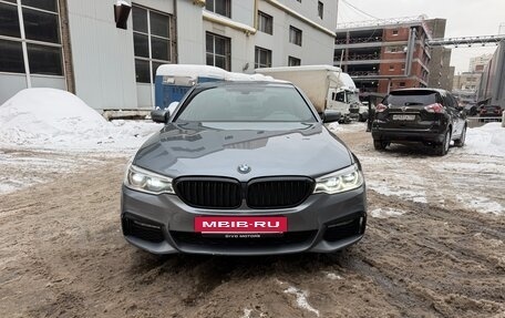 BMW 5 серия, 2018 год, 4 300 000 рублей, 2 фотография