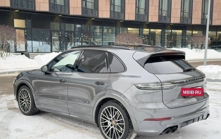 Porsche Cayenne III, 2019 год, 10 800 000 рублей, 3 фотография