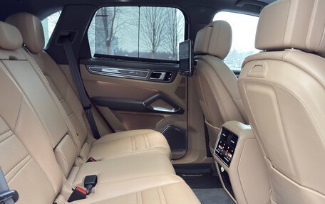 Porsche Cayenne III, 2019 год, 10 800 000 рублей, 34 фотография