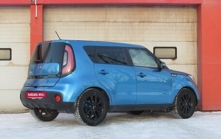 KIA Soul II рестайлинг, 2017 год, 1 339 000 рублей, 2 фотография