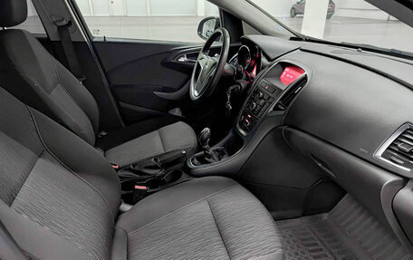 Opel Astra J, 2012 год, 579 750 рублей, 15 фотография