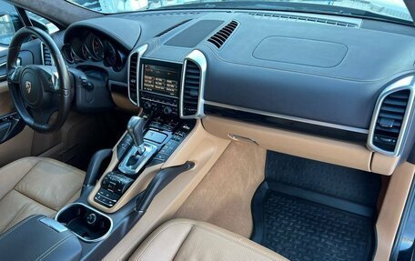 Porsche Cayenne III, 2012 год, 2 670 000 рублей, 13 фотография