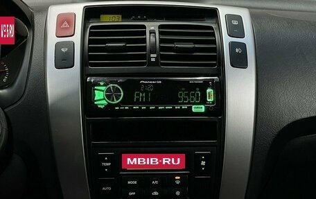 Hyundai Tucson III, 2006 год, 839 777 рублей, 13 фотография