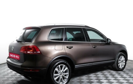 Volkswagen Touareg III, 2013 год, 2 349 000 рублей, 5 фотография