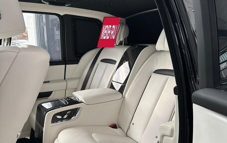 Rolls-Royce Cullinan, 2025 год, 75 000 000 рублей, 9 фотография