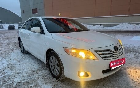 Toyota Camry, 2011 год, 1 090 000 рублей, 3 фотография