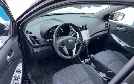 Hyundai Solaris II рестайлинг, 2015 год, 765 000 рублей, 9 фотография