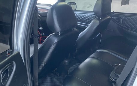 Chevrolet Niva I рестайлинг, 2006 год, 355 000 рублей, 2 фотография