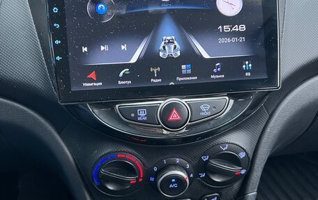 Hyundai Solaris II рестайлинг, 2015 год, 765 000 рублей, 13 фотография