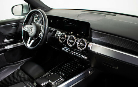 Mercedes-Benz GLB, 2020 год, 3 330 000 рублей, 10 фотография