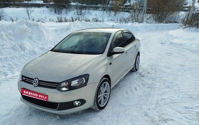 Volkswagen Polo VI (EU Market), 2012 год, 675 000 рублей, 1 фотография