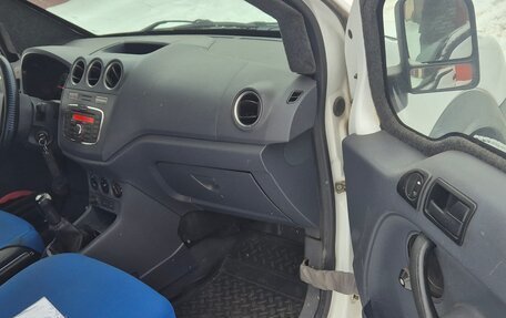 Ford Tourneo Connect I, 2013 год, 750 000 рублей, 11 фотография