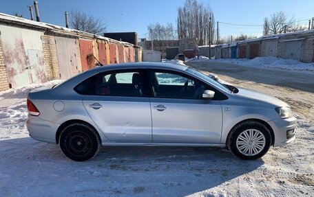 Volkswagen Polo VI (EU Market), 2016 год, 900 000 рублей, 3 фотография