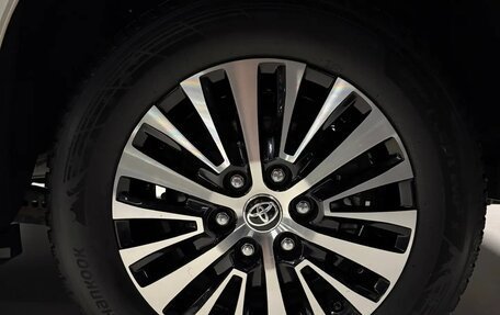 Toyota Granvia, 2019 год, 6 500 000 рублей, 15 фотография