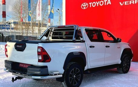 Toyota Hilux VIII, 2020 год, 5 630 000 рублей, 6 фотография