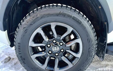 Toyota Hilux VIII, 2020 год, 5 630 000 рублей, 9 фотография