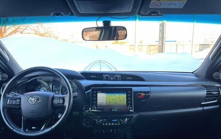 Toyota Hilux VIII, 2020 год, 5 630 000 рублей, 17 фотография