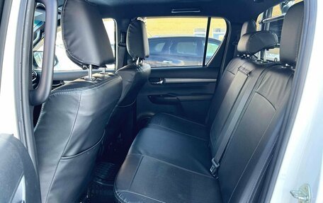 Toyota Hilux VIII, 2020 год, 5 630 000 рублей, 20 фотография