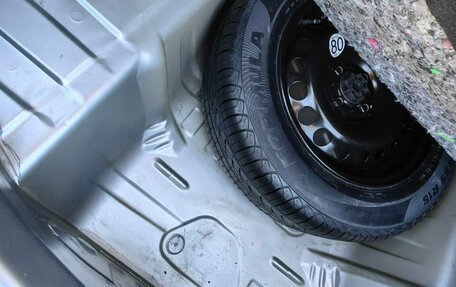 Renault Logan II, 2022 год, 1 150 000 рублей, 5 фотография