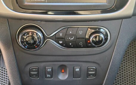 Renault Logan II, 2022 год, 1 150 000 рублей, 10 фотография