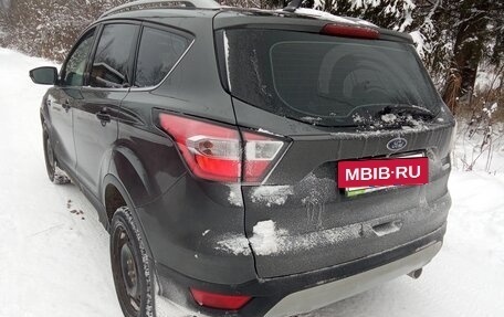 Ford Kuga III, 2018 год, 1 350 000 рублей, 2 фотография