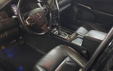 Toyota Camry, 2017 год, 2 250 000 рублей, 7 фотография