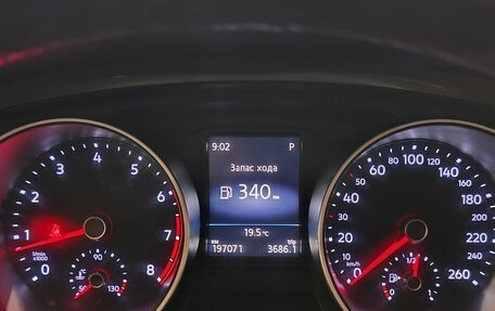 Volkswagen Tiguan II, 2017 год, 1 900 000 рублей, 6 фотография