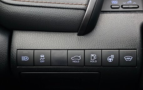 Toyota Camry, 2021 год, 2 990 000 рублей, 19 фотография