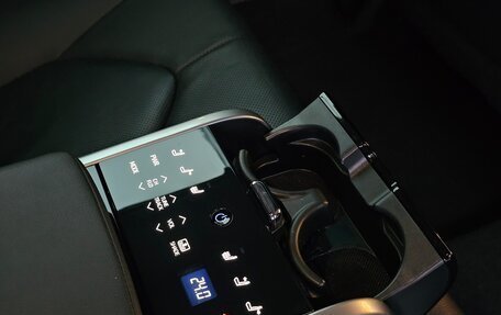 Toyota Camry, 2021 год, 2 990 000 рублей, 32 фотография