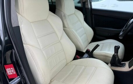 Toyota Avensis III рестайлинг, 2006 год, 530 000 рублей, 13 фотография