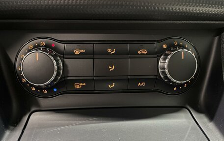 Mercedes-Benz A-Класс, 2013 год, 1 350 000 рублей, 16 фотография